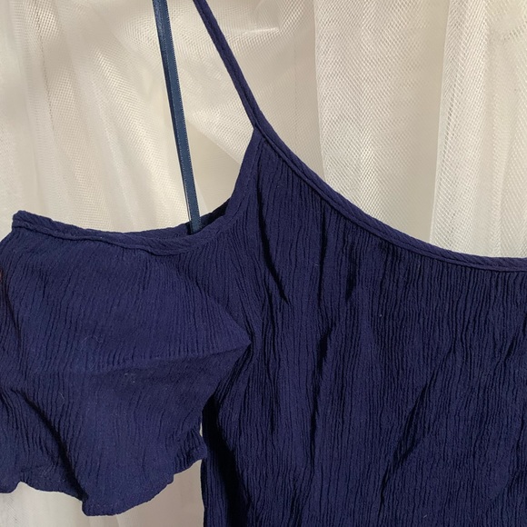 Cold Shoulder Dress - Picture 2 of 3